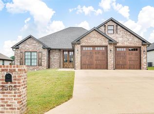 2505 Neeley Rae Cir, Paragould, AR 72450
