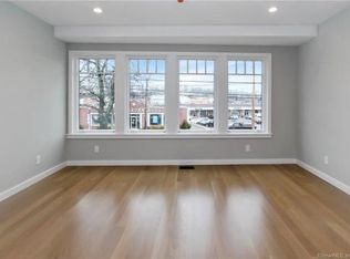 1593 Post Rd, Fairfield, CT 06824