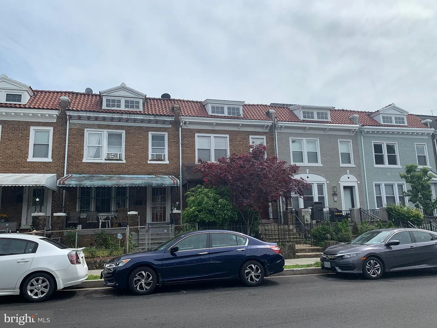 1502 Spring Pl NW photo 1