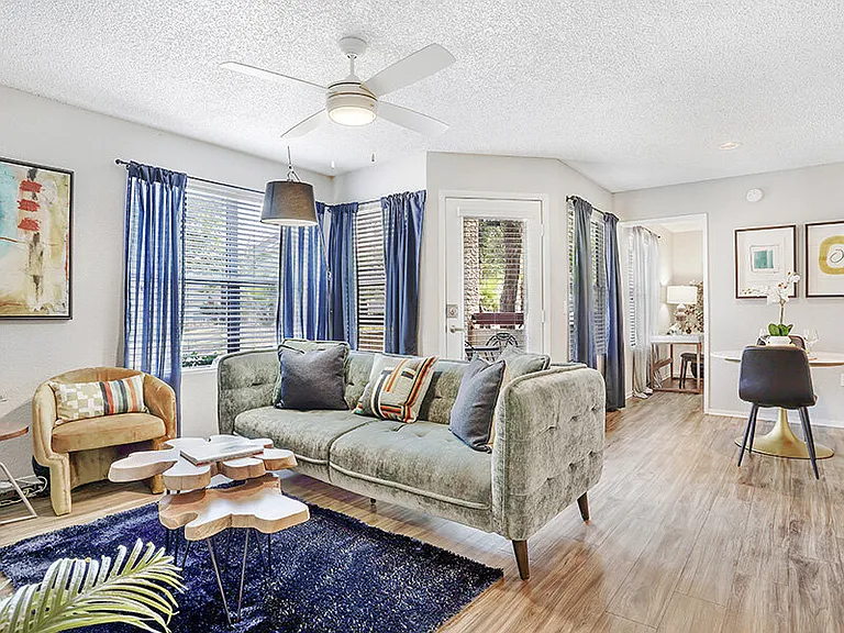 Gloria Park Villas — Photo 17