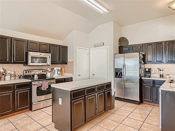 4th image of 148 J Maryes Ln