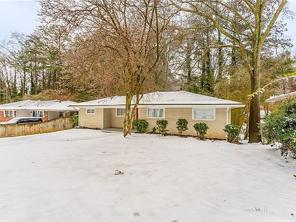 2nd image of 2792 Plantation Dr