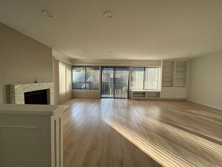 8053 Caminito Gianna — Photo 5
