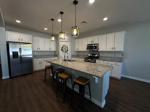14816 Bottlebrush Dr