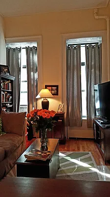 Rented by Apartments by Us | media 34