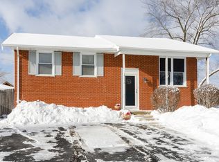 19536 Crabapple Ln, Mokena, IL 60448