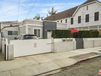 1719 E Florida St, Long Beach, CA, 90802