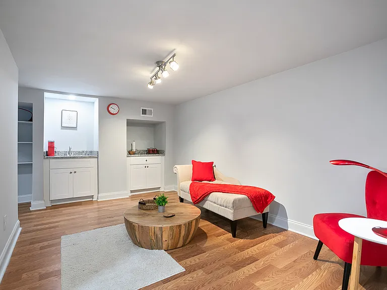 515 Lynhurst Dr SW — Photo 41