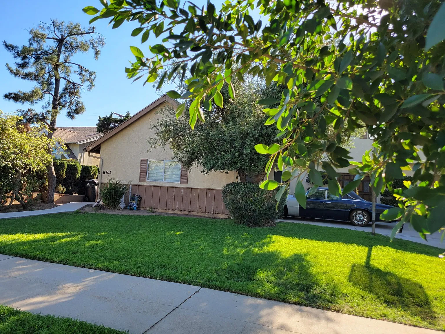 1 bed, 450 sqft, $2,100 — Photo 1