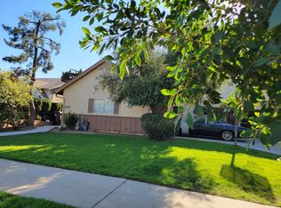 9703 Swinton Ave, North Hills, CA 91343