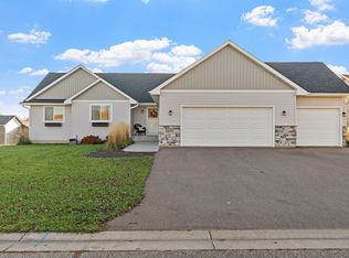 1642 Possum Way, New Richmond, WI 54017