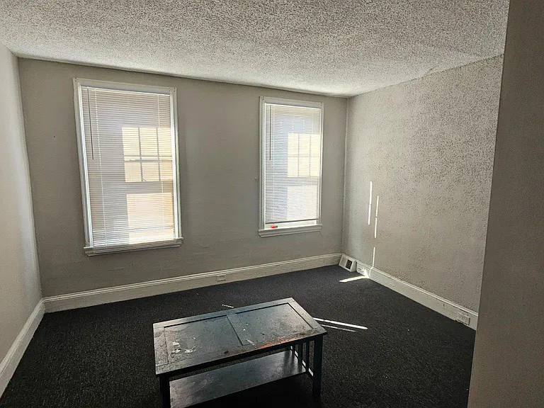 3963 Wyalusing Ave — Photo 12