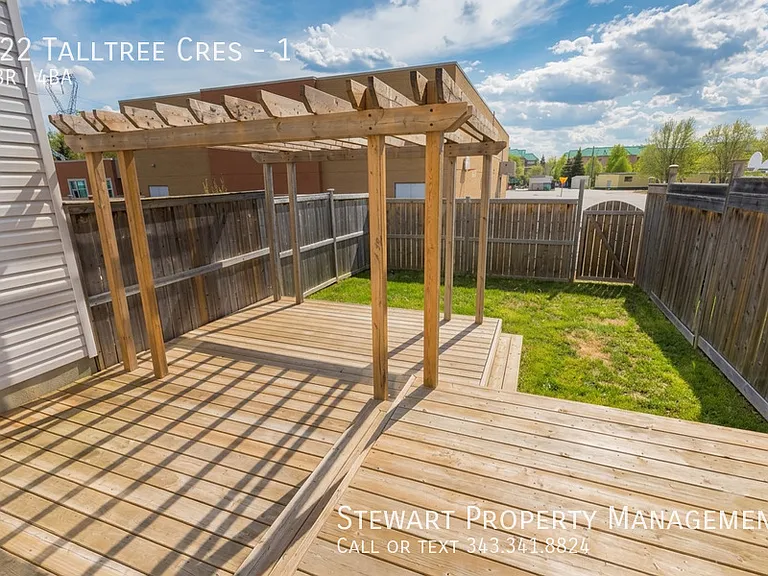 122 Talltree Cres #1 — Photo 25