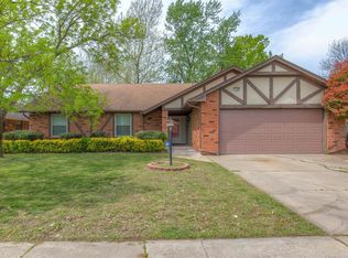 308 S Fir Ave, Broken Arrow, OK 74012