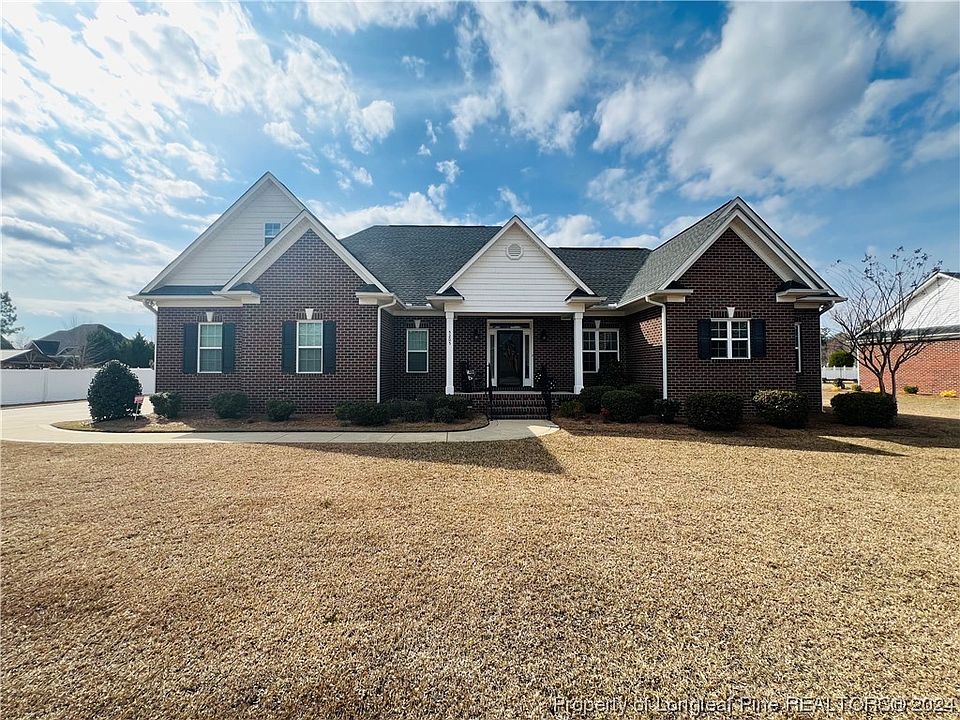 1st image of 5205 Pin Oak Dr