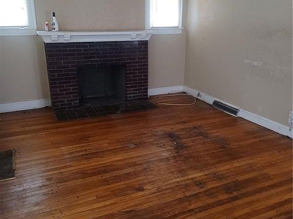 2nd image of 5715 Michigan Ave