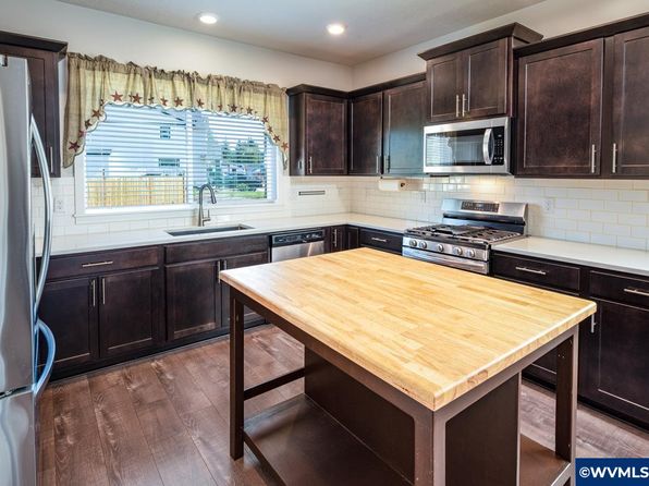 4425 Ninebark Loop, Sweet Home, OR 97386