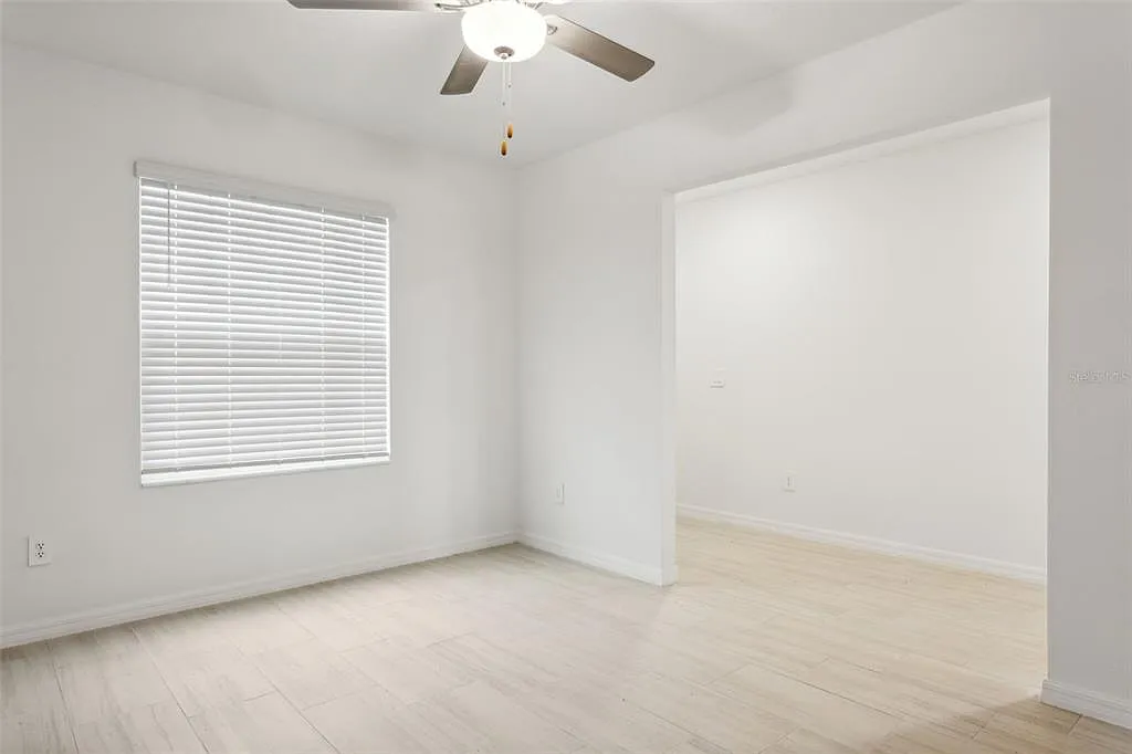 6 bed, 3.0 bath, 3092 sqft, $3,395 — Photo 4