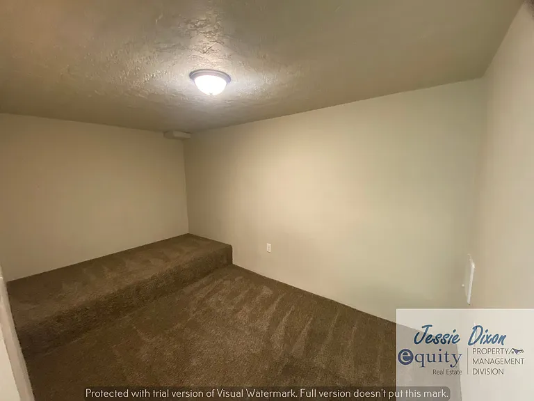 4030 S Madison Ave — Photo 22