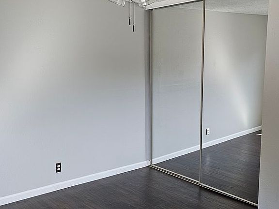 4th image of 771 Quartz Ln