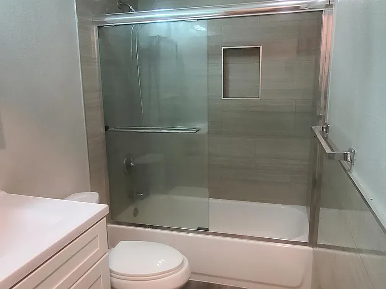 1335 W 2nd St #207 — Photo 13