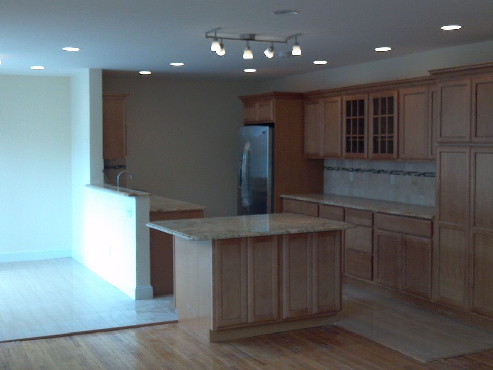 2nd image of 68 Wooleys Ln #A-31
