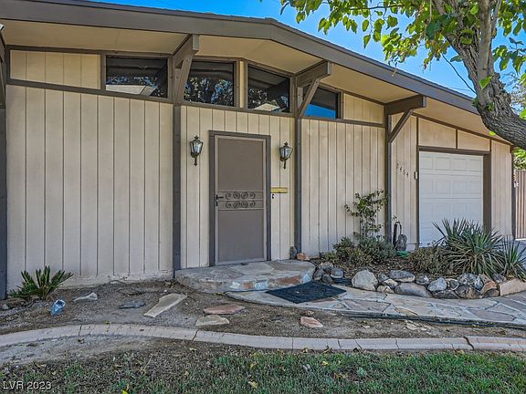 3rd image of 2464 Winterwood Blvd