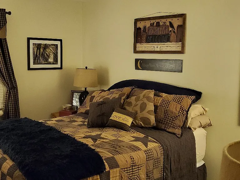 905 Rhue Haus Ln #201 — Photo 12
