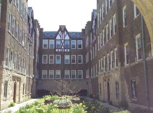 2333 W Farwell Ave APT 3N, Chicago, IL