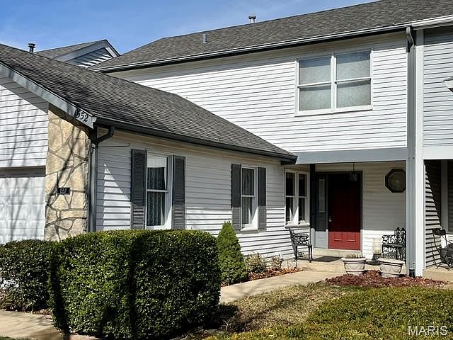 1st image of 1552 Charlemont Dr
