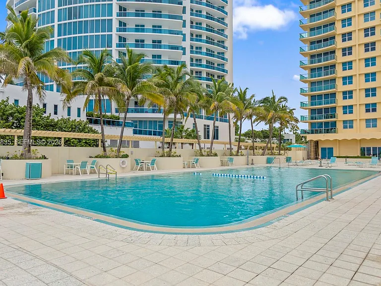 2501 S Ocean Dr #320 — Photo 41