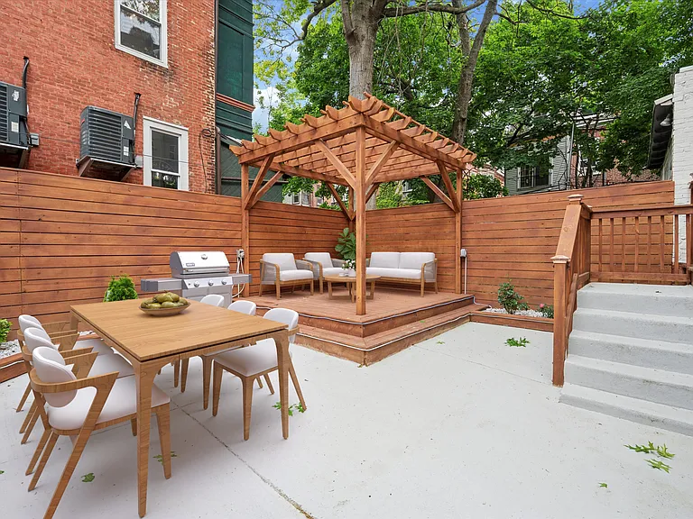 4911 Warrington Ave — Photo 71