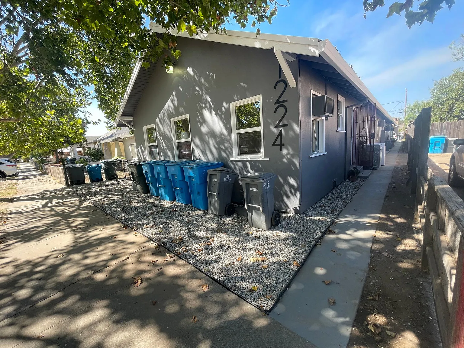 1 bed, 700 sqft, $1,400 — Photo 3