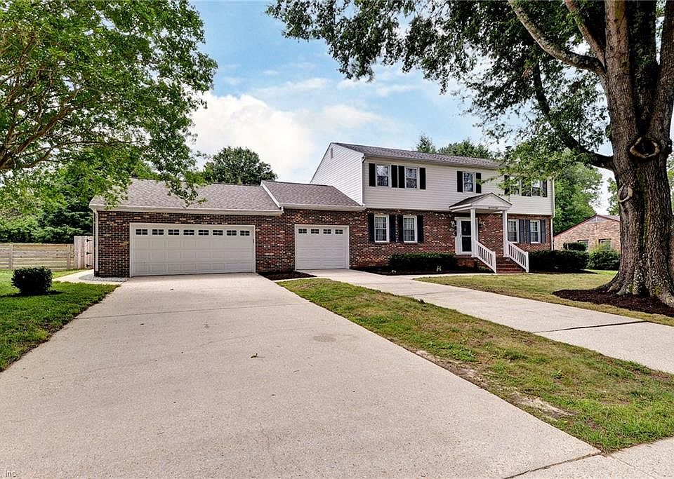 1st image of 128 Country Club Dr