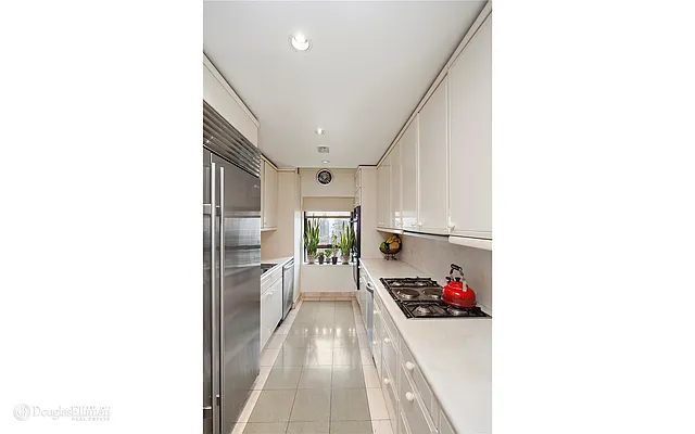 Sold by Douglas Elliman | media 39