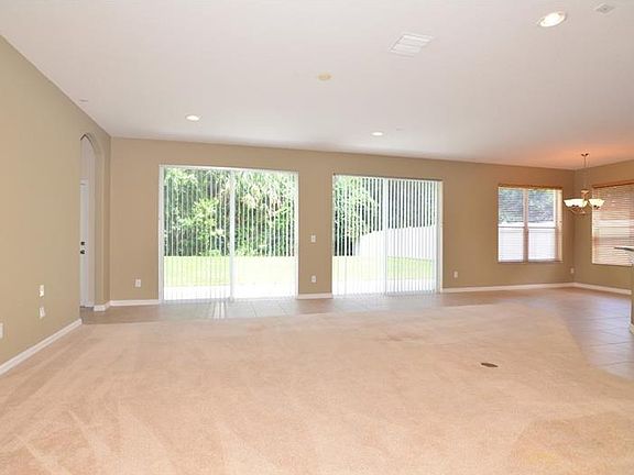 5th image of 245 Porchester Dr