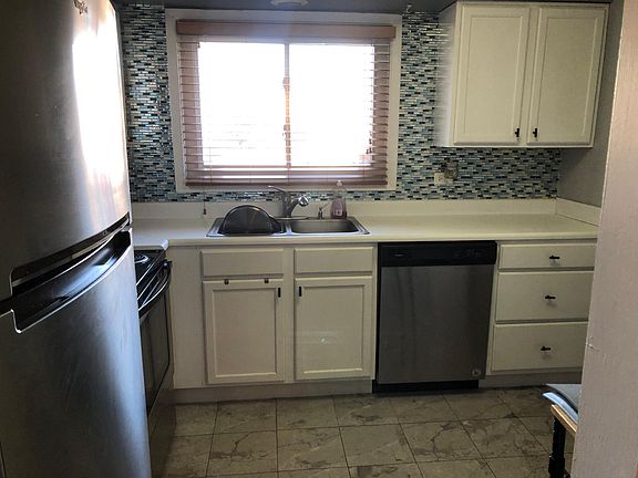 4th image of 220 W Colfax St APT 202