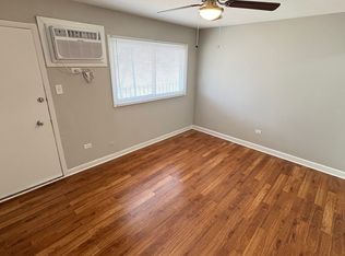 2250 Burr Oak Ave #IV-B-11, Blue Island, IL 60406