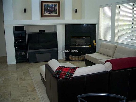 2nd image of 4251 Jordanville St