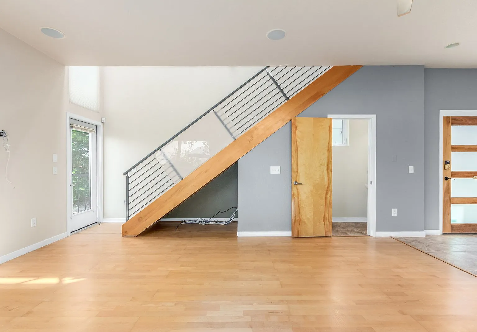 2 bed, 2.5 bath, 1329 sqft, $2,995 — Photo 4
