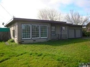 2000 Bluebell Dr, Santa Rosa, CA 95403