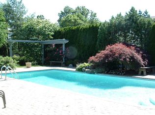 21 Sutton Ter, Jericho, NY 11753