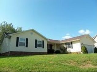 349 Huckleberry Rd, Bluff City, TN 37618