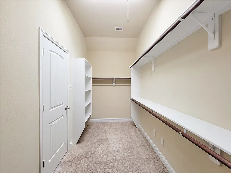 4102 Astoria Manor Ln — Photo 22
