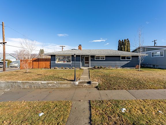 2nd image of 1101 Rosewood Ave