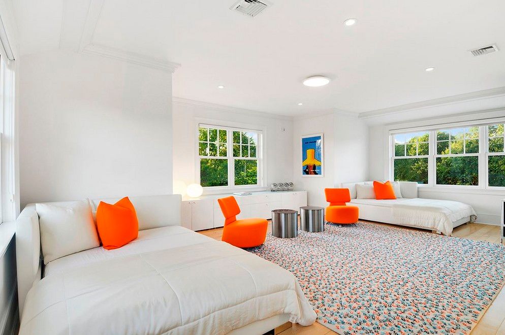 100 Quimby Ln, Bridgehampton, NY 11932 Out East