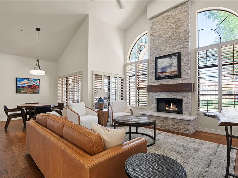8292 E Cortez Dr — Photo 15