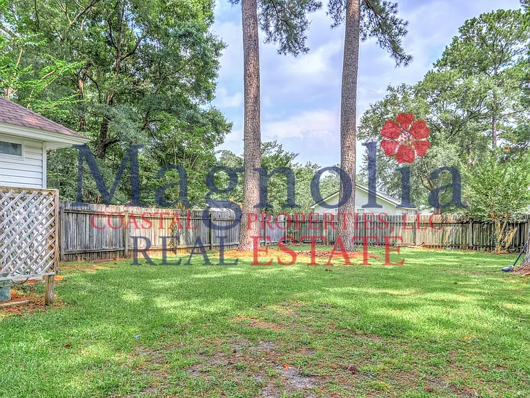 145 Hope Creek Dr — Photo 25