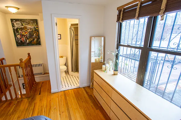 Rented by Oxford Property Group | media 12