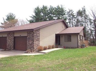 614 Woodridge Ct SE, Menomonie, WI 54751